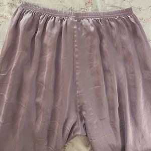 Beautiful Vintage 100% Silk Silver-y Lilac Pull On Pajama Pants Chic Luxury XL